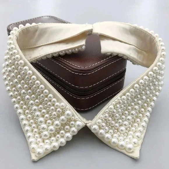 💎 Embellished Dickey Collar 💎 - Picture 3 of 3